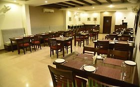 Hotel Lemon Park Haldwani
